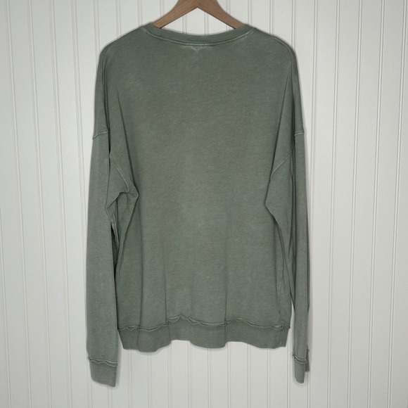 No Boundaries Women's Sage Green Crew Neck Long Sleeve Pullover Sweatshirt Large - Picture 2 of 8
